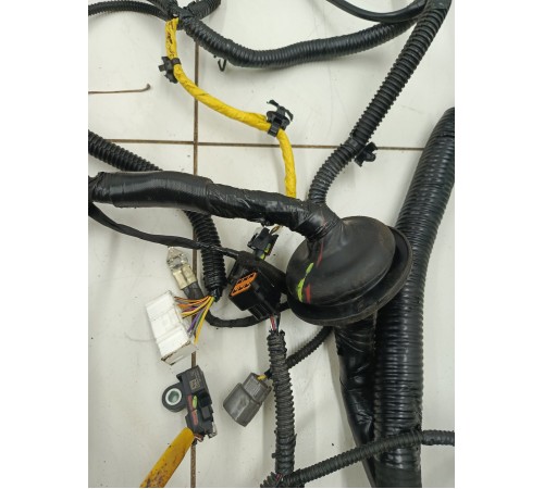 Электропроводка подкапотная с монтажным блоком