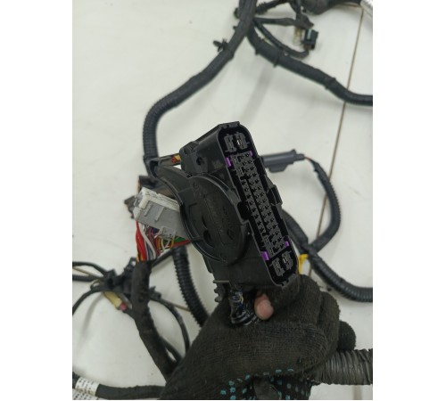 Электропроводка подкапотная с монтажным блоком