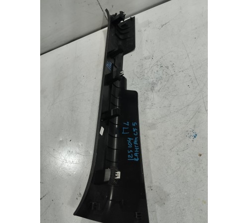 Накладка порога передняя левая