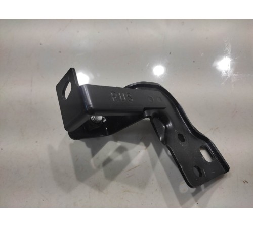 Крепеж патрубка высокого давления