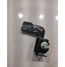 Крепеж патрубка высокого давления