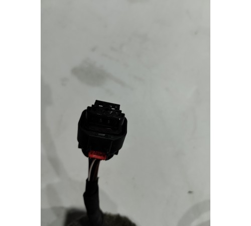 Электропроводка двери (передняя правая)