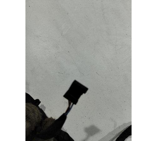 Электропроводка двери (передняя правая)