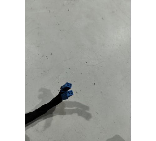 Электропроводка двери (передняя правая)