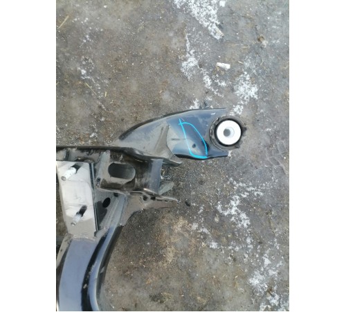 Балка задняя подрамник