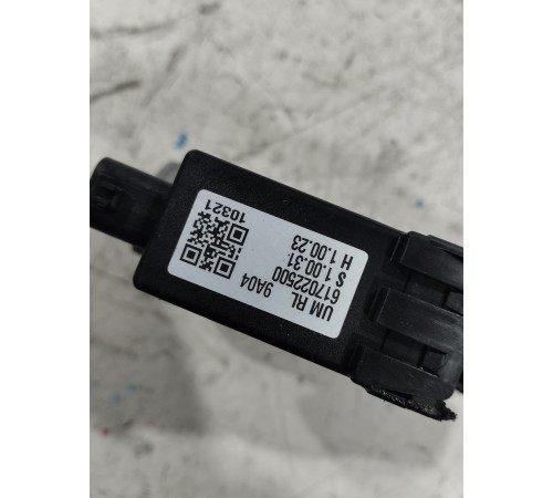 Моторчик стеклоподъемника задний левый