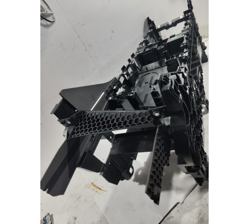 Центральная консоль