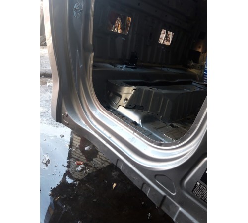 Порог со стойкой(правый)