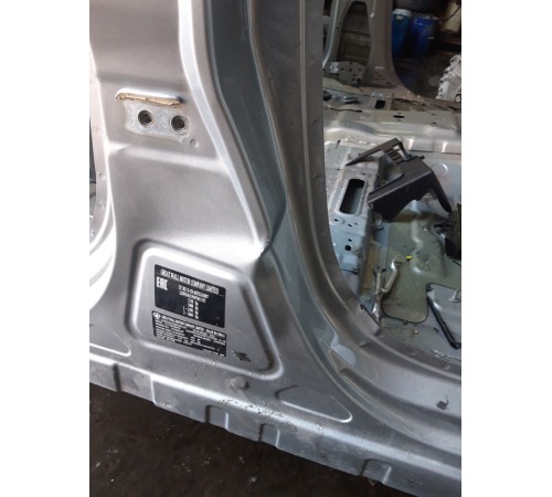 Порог со стойкой(правый)