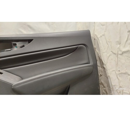 Обшивка двери(передняя правая)