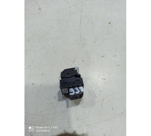 Кнопка стеклоподъемника