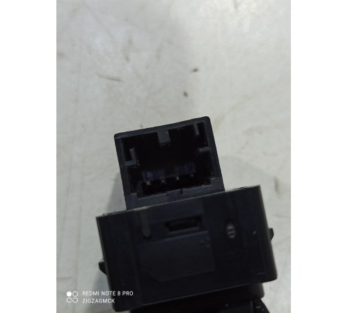 Кнопка стеклоподъемника