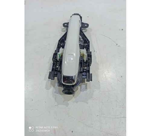 Ручка двери (передняя правая внешняя)