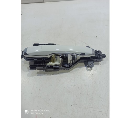 Ручка двери (передняя правая внешняя)