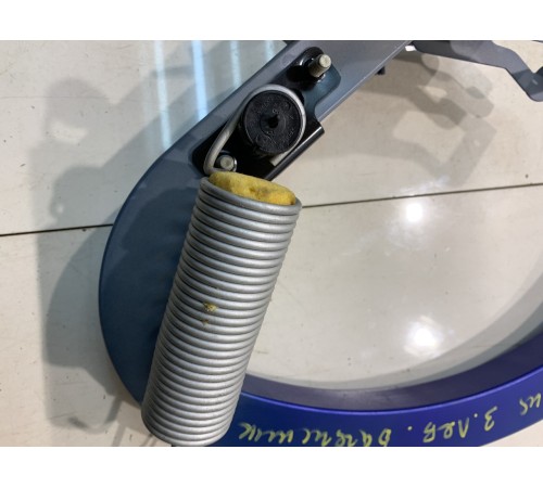 Петля багажника (задняя,левая)