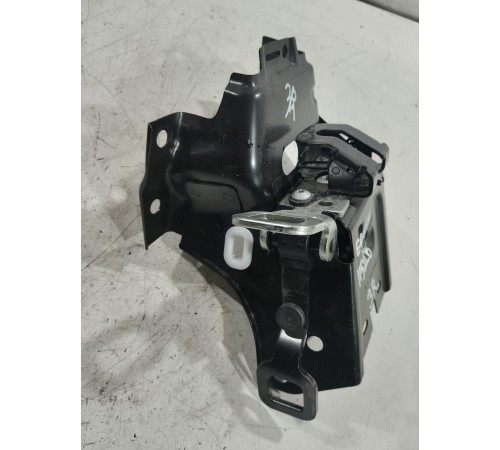 Кронштейн (крепление) амортизатора задний правый