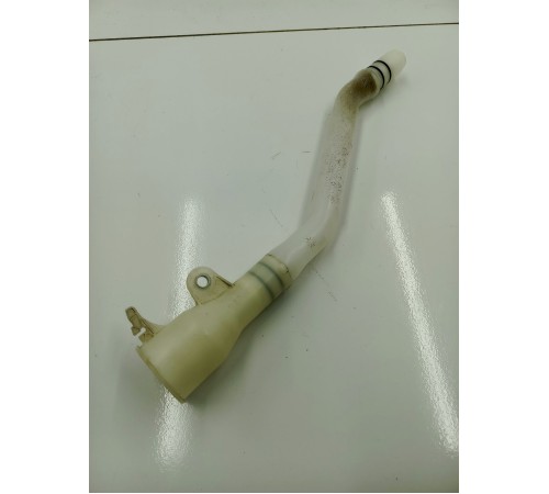 Горловина бочка омывателя