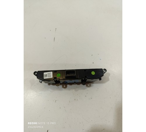 Блок кнопок обогрева сидений