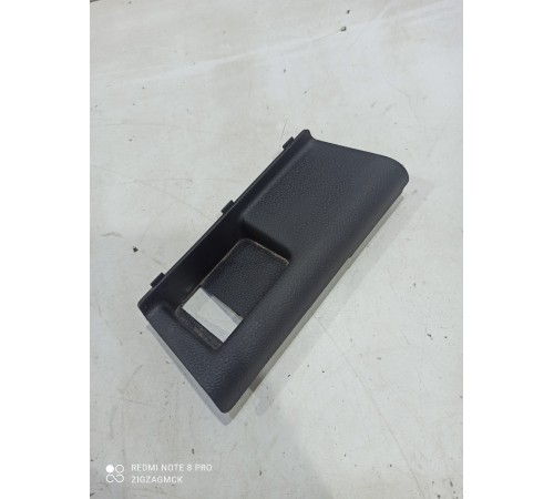 Обшивка багажника левая