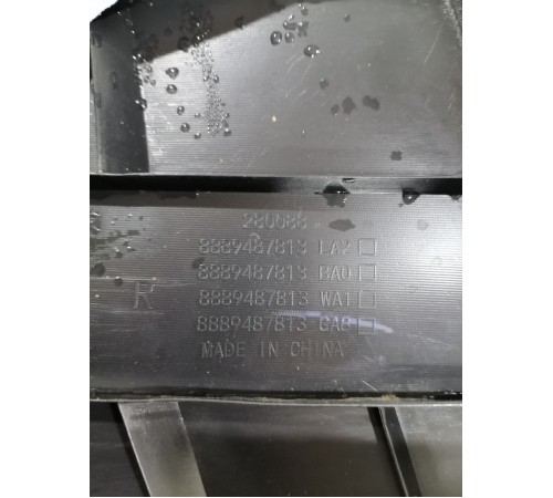 Накладка стойки задняя правая