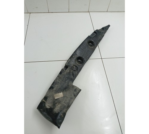 Пыльник крыла передний правый