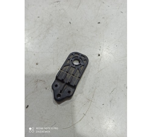 Кронштейн(крепление) кузова левый