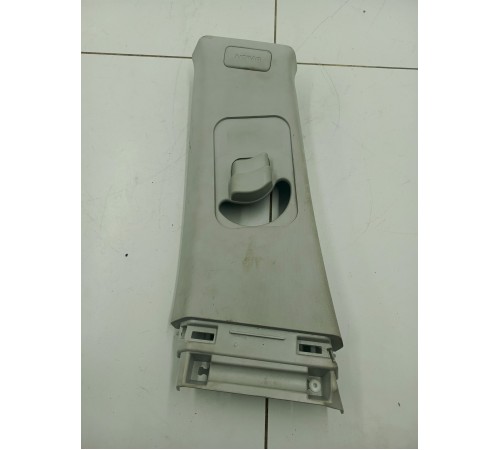 Обшивка стойки левая