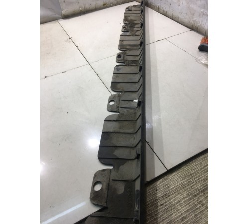 Накладка порога (правая)