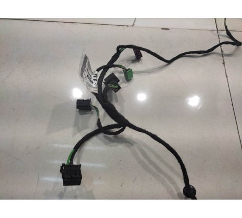 Электропроводка двери)(передняя правая)