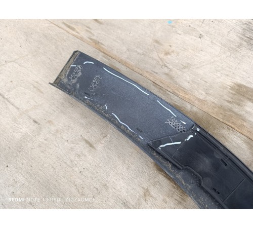 Накладка крыла передняя правая