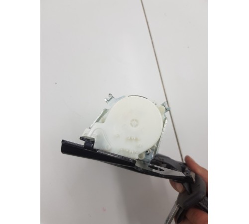 Ремень безопасности задний центральный