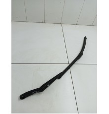 Поводок стеклоочистителя (левый)