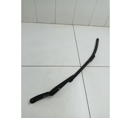 Поводок стеклоочистителя (левый)