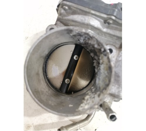 Дроссельная заслонка