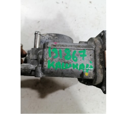 Дроссельная заслонка