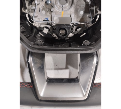 Рулевое колесо (руль) с многофунциональными кнопками