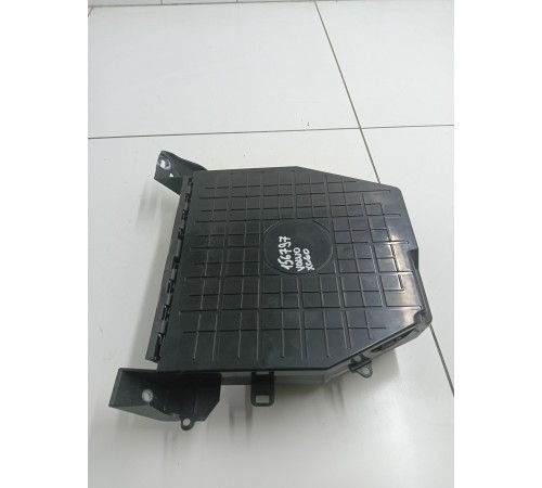 Корпус блока предохрантелей