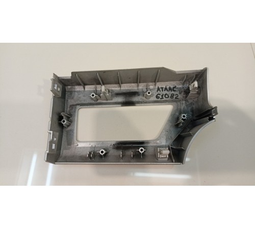 Декоративная накладка торпеды