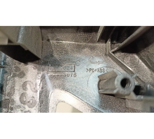 Декоративная накладка торпеды