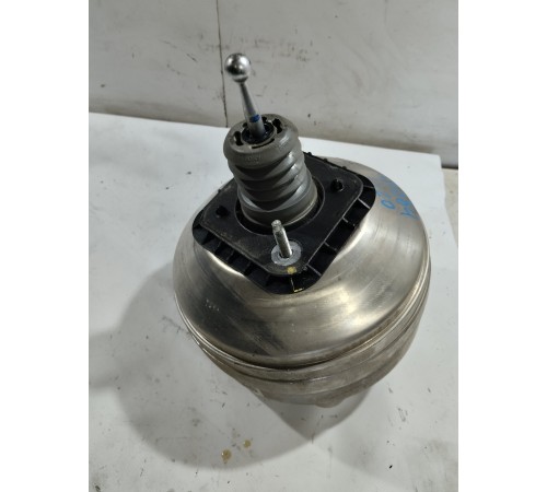 Вакуумный усилитель тормозов