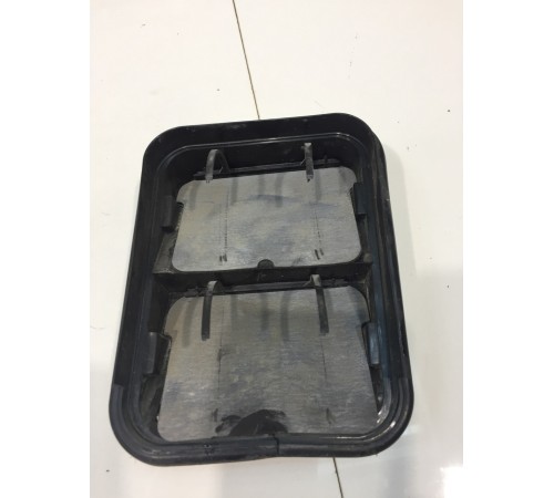 Воздуховод кузова левый