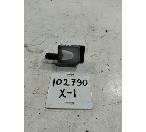 Датчик удара (AIRBAG) передний левый