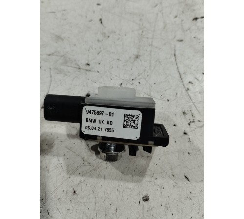 Датчик удара (AIRBAG) передний левый