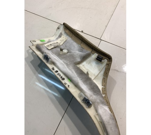 Обшивка стойки (задняя, правая)