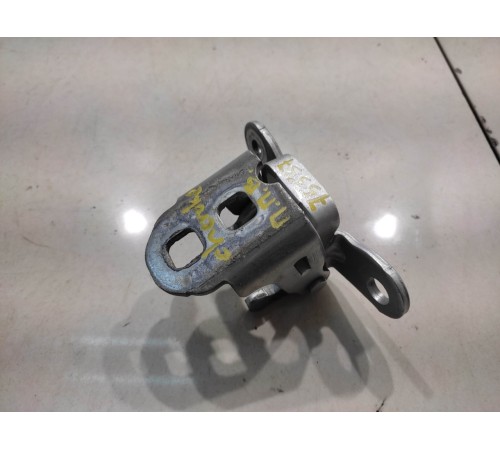 Петля двери (передняя, правая, верхняя)