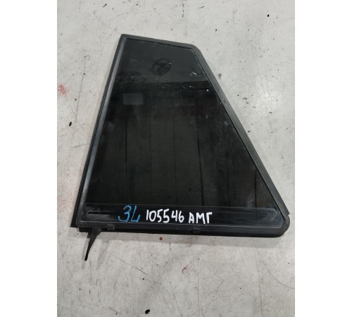 Глухое стекло (форточка) (заднее, левое)