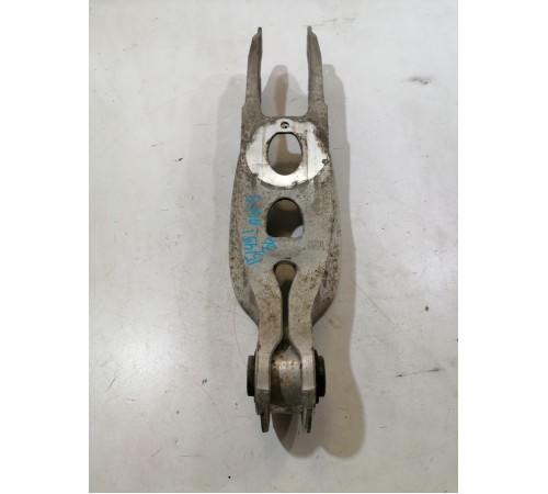 Рычаг подвески задний левый