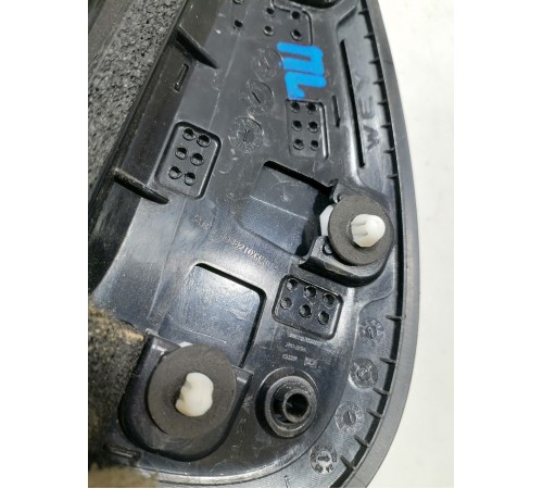 Боковая накладка торпеды правая