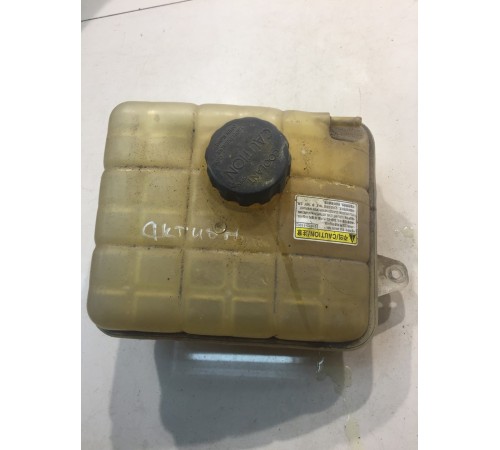 Бачок расширительный