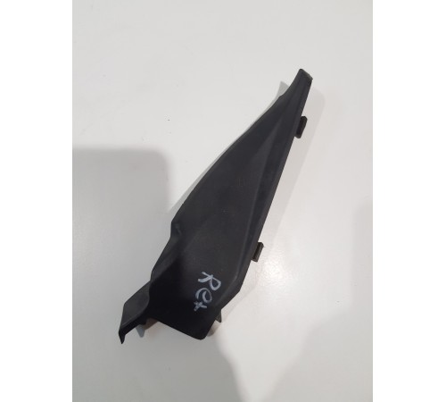 Накладка стойки лобового стекла правая